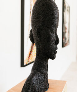 Alternative view of Ushi - Isabelle Scheltjens